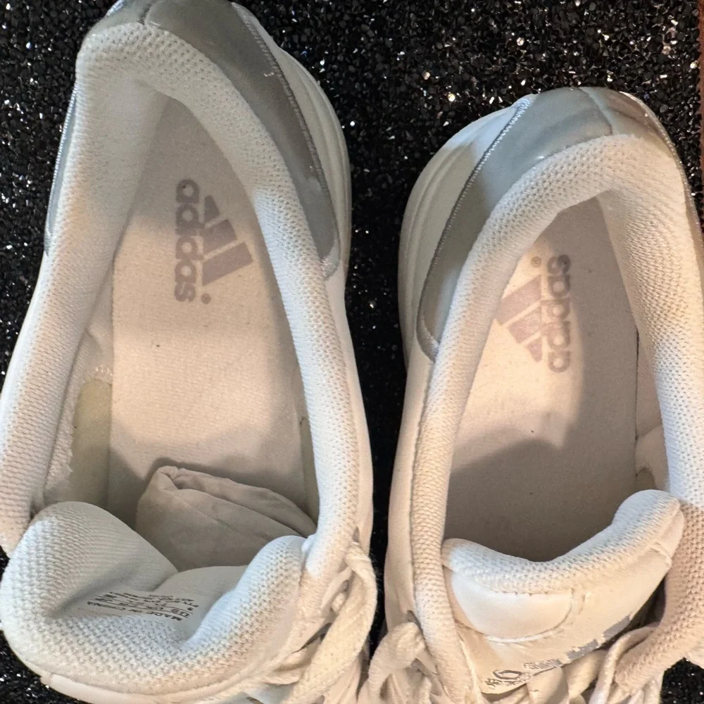 Adidas White Women's Sneakers - Picture 5 of 11